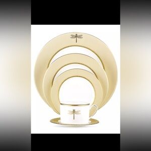 Kate Spade June Lake Gold 5-piece Plate Setting Rare find!